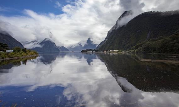 米佛峽灣國家公園 Milford Sound